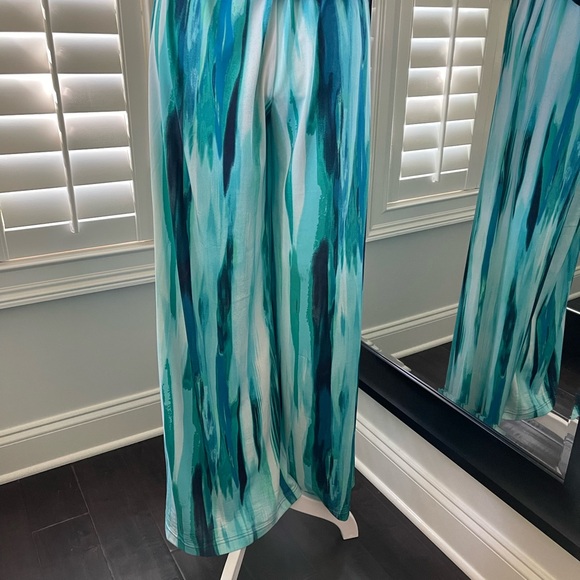 New Directions Palazzo Pants, Small - Picture 4 of 7